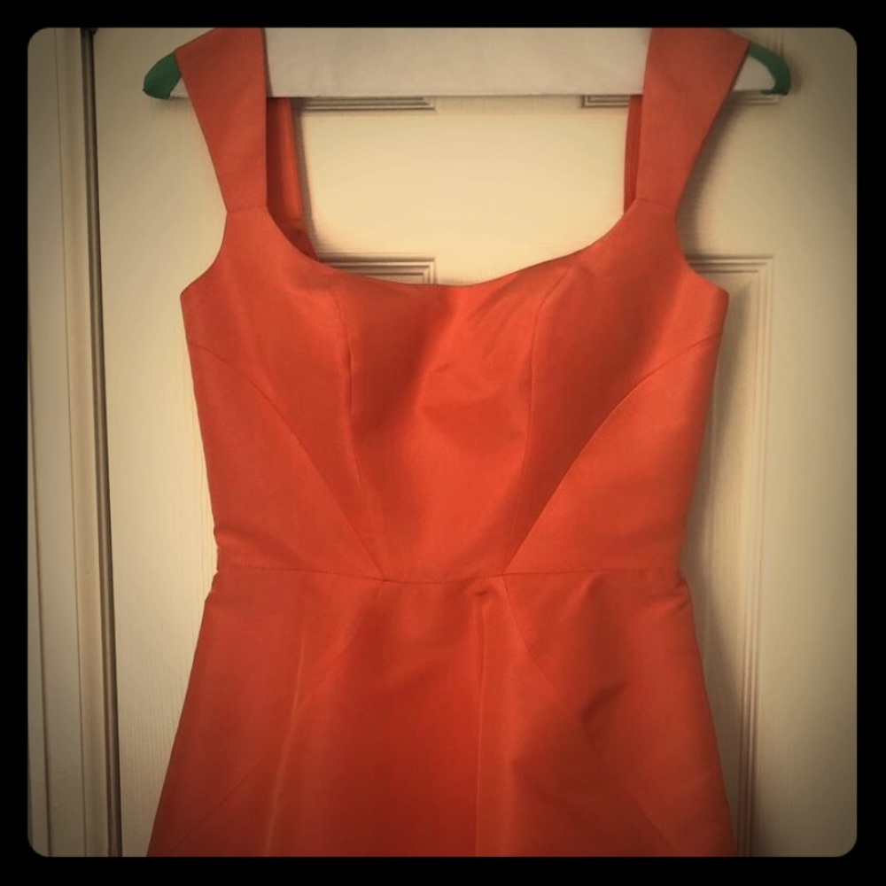 Monique Lhuillier dress